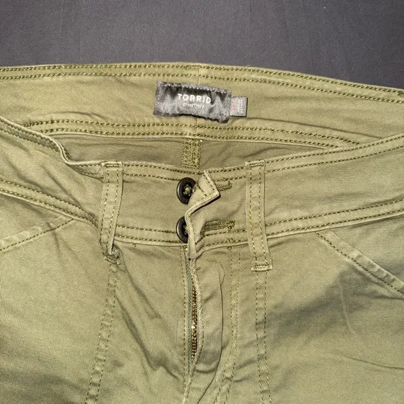 Torrid Olive Green Trousers - Picture 3 of 4